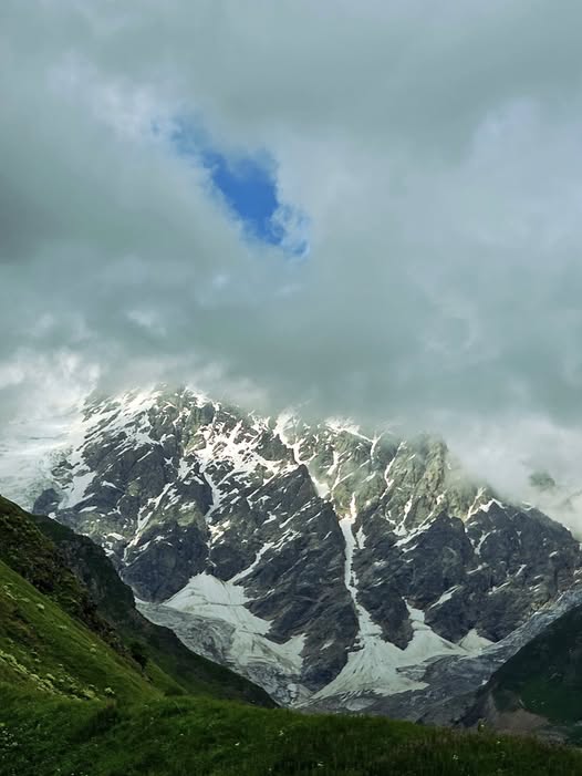 იდუმალება...